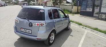Mazda Demio: 2003 г., 1.4 л, Механика, Бензин, Хэтчбэк