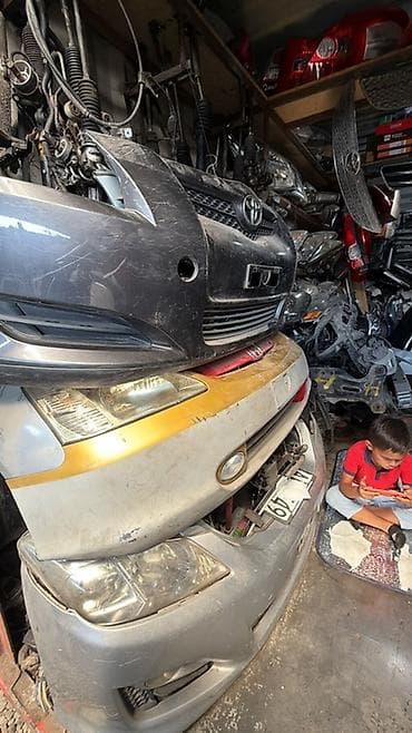 Автозапчасти для Toyota — широкий ассортимент кузовных и оптических at lalafo.kg Автозапчасти для Toyota — широкий ассортимент кузовных и оптических