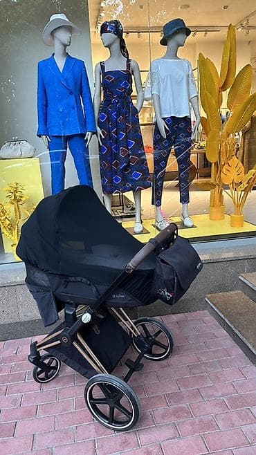 итальянская золото: Коляска, Cybex, цвет - Черный, Б/у, Самовывоз — 2