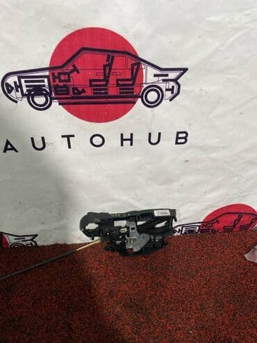 швейная машина для шитья кожи: Механизм ручки BMW 5-SERIES F10 2.0 DIESEL N47 01.2011 задн. лев — 1