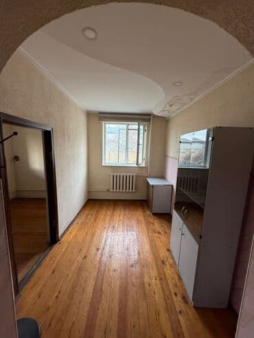 купить комнату у соседей: 40 м², 3 комнаты — 6