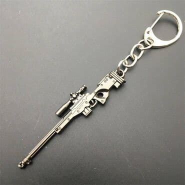 Киреге берилүүчү кийимдер: Брелок wot, pubg, csgo. Металл — 4