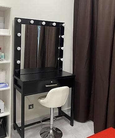 Гримерный стол с зеркалом и подсветкой - Цвет: черный - Комплектация