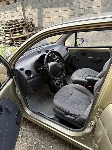 matiz 2009: Daewoo Matiz: 2011 г., 0.8 л, Механика, Бензин, Хэтчбэк — 8