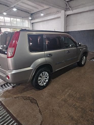 нетта л: Nissan X-Trail: 2004 г., Автомат, Бензин, Универсал — 3