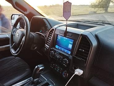 Ford F-150: 2019 г., 2.7 л, Автомат, Бензин, Пикап — 3