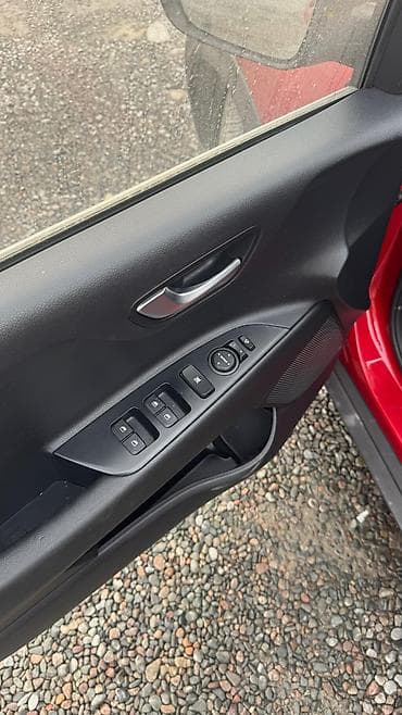 кия стонинг: Kia Stonic: 2019 г., 1.4 л, Автомат, Бензин, Кроссовер — 4