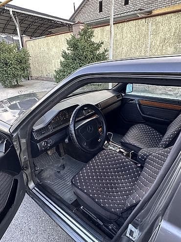 mers e124: Mercedes-Benz W124: 1993 г., 2.2 л, Автомат, Бензин, Седан — 8