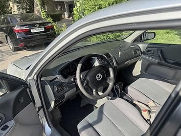 mazda 323 транспорт: Mazda 323: 2002 г., 1.6 л, Автомат, Бензин, Хэтчбэк — 5