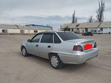 дэу матиз 1: Daewoo Nexia: 2011 г., 1.5 л, Кол менен иштөөчү, Бензин, Седан — 3