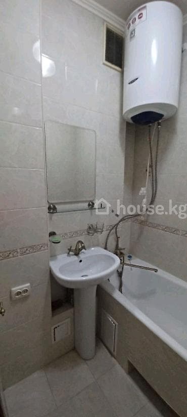 2 bedroom: 2 комнаты, 54 м², 12 мкр 106 серия, 6 этаж, Евроремонт — 9