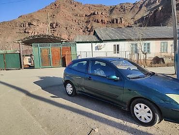 обшивка салона гольф 4: Ford Focus: 2002 г., 1.6 л, Ручные, Бензин, Хэтчбэк — 4