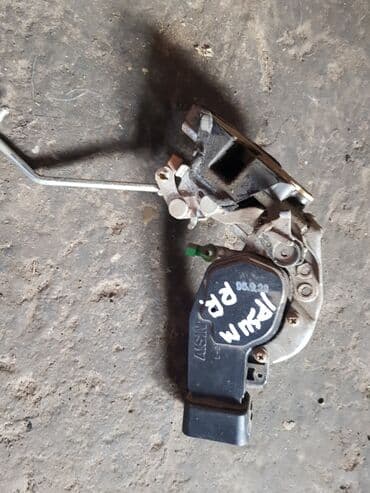 реставрация бронированных дверей: Замок двери Toyota Б/у, Оригинал — 3