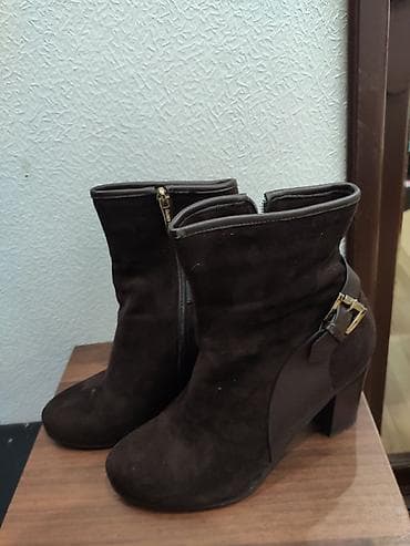 сапоги на каблуках: Черные ботинки в брутальном стиле - Модель: кожаные шнурованные — 1