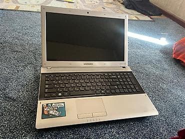 Ноутбук Samsung RV509 (модель NP-RV509) - Экран 15.6", матовый -