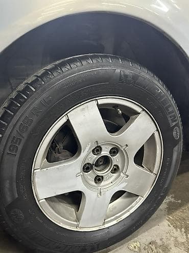 фольцваген гольф: Volkswagen Golf: 1998 г., 1.6 л, Ручные, Бензин, Хэтчбэк — 9