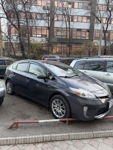 приус альфа: Toyota Prius: 2015 г., 1.8 л, Автомат, Гибрид, Хэтчбэк — 6