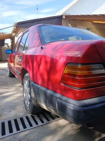 e star: Mercedes-Benz E-Class: 1988 г., 2.3 л, Механика, Бензин, Седан — 4