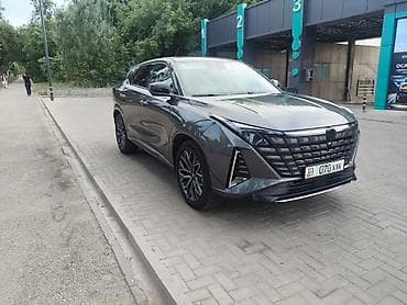 Продажа авто: Кроссовер класса C/D с современным дизайном и богатым оснащением — 5