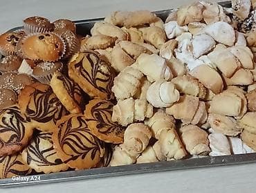 вафельные коржи: Ассорти домашней выпечки и кондитерских изделий. Состав: - Сдобные — 3