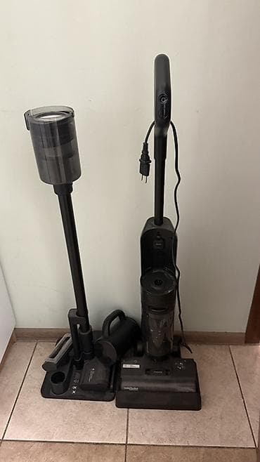 Пылесосы: Вертикальный пылесос с док-станцией и комплектом насадок - Модель — 1