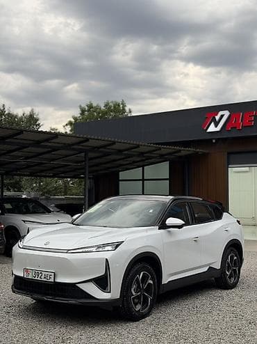 Dongfeng AX7: 2026 г., Автомат, Электромобиль, Кроссовер — 3