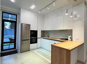 иссик кул: Продается дуплекс с Евроремонтом на берегу Иссык-куля.🏡 Расположение — — 6