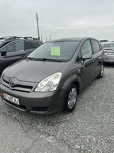 tayota karolla: Toyota Corolla Verso: 2004 г., 1.6 л, Механика, Бензин, Минивэн — 5