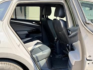 vin code: Volkswagen ID.4: 2021 г., Электромобиль, Кроссовер — 5