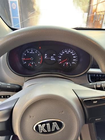 Продажа авто: Kia Morning: 2018 г., 1 л, Автомат, Бензин, Хэтчбэк — 10