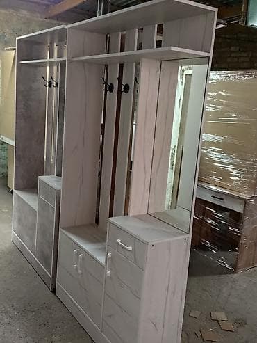 Окна и комплектующие: Прихожая модульного типа с сиденьем и системой хранения. Особенности — 5