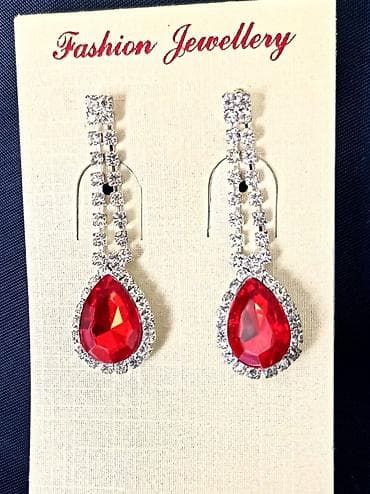 Продаю Бижутерию:
кулоны 100с at lalafo.kg Продаю Бижутерию:
кулоны 100с