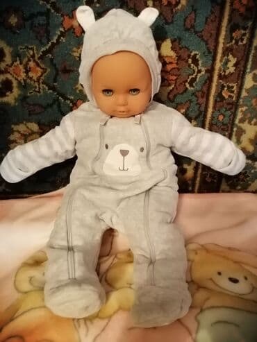 детский зимний комбез для новорождённых: Детские тёплые и на межсезонье комбезы б/у. Состояние хорошее. На — 18