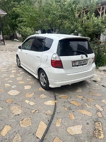 Транспорт: Honda Fit: 2002 г., 1.5 л, Вариатор, Бензин, Хэтчбэк — 3