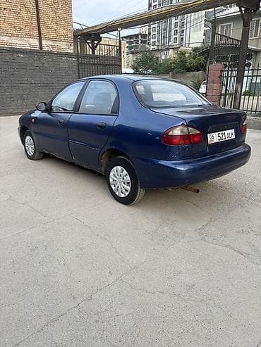 даевоо колос: Daewoo Lanos: 2007 г., 1.3 л, Кол менен иштөөчү, Бензин, Седан — 4