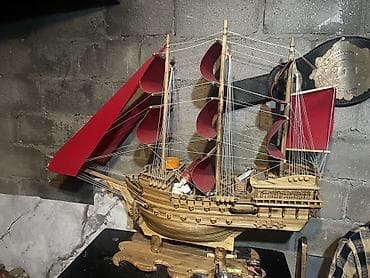 деревянные кораблики: Деревянная модель парусного корабля с красными парусами - Материал — 2