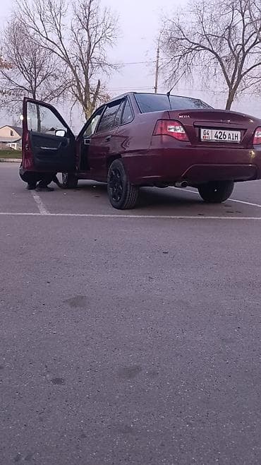 Daewoo Nexia: 2012 г., 1.5 л, Кол менен иштөөчү, Бензин, Седан