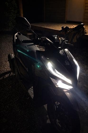 Кумурска мотороллер: Макси-скутер Honda, 150 куб. см, Бензин, Колдонулган — 3