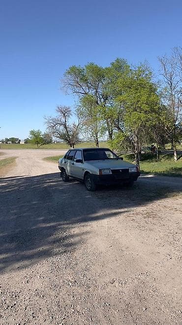 лада 06: ВАЗ (ЛАДА) 21099: 2002 г., 1.5 л, Механика, Бензин, Седан — 3