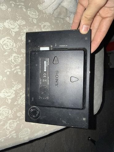 карточки домана: Цифровая фоторамка Sony S-Frame DPF-D720 - Диагональ экрана: 7" (18 — 1