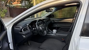 360: Toyota Camry: 2018 г., 2.5 л, Автомат, Бензин, Седан — 6