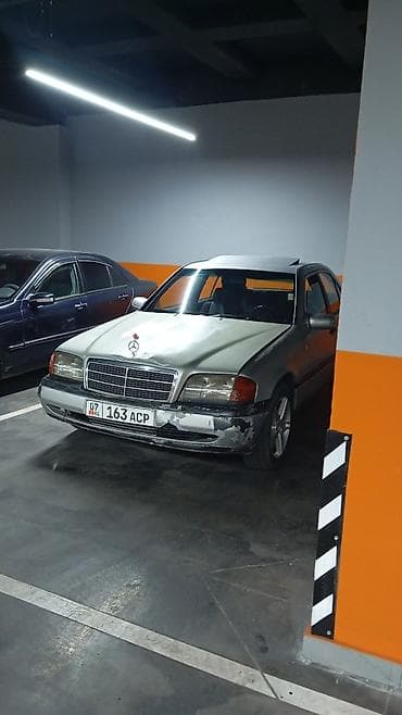 c class w204: Mercedes-Benz C-Class: 1993 г., 1.8 л, Автомат, Бензин, Седан — 6