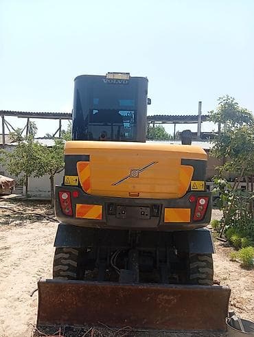 hiab 250: Экскаватор, Volvo, 2020 г., Колесный — 5