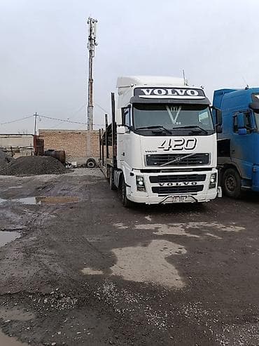 тягача: Тягач, Volvo, 2003 г., Автовоз — 1