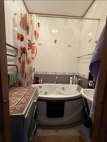 квартира 7 мкр: 2 комнаты, 50 м², 7 мкр 105 серия, 8 этаж, Евроремонт — 9