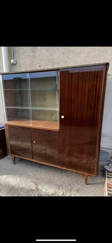 Сервант, Б/у, Дерево