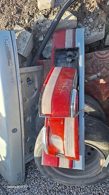 продаю скутер водный: Дверь Комплект Mazda, Б/у, Оригинал — 1