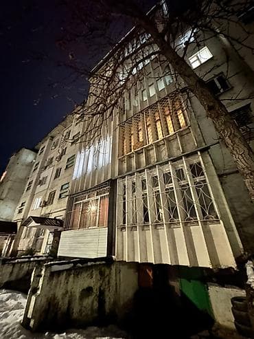 2 комнаты, 52 м², 3 этаж, Старый ремонт — 6
