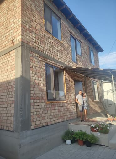 продаю дом новопавловка алтын ордо: Үй, 140 м², 3 бөлмө, Менчик ээси, Косметикалык оңдоо — 1