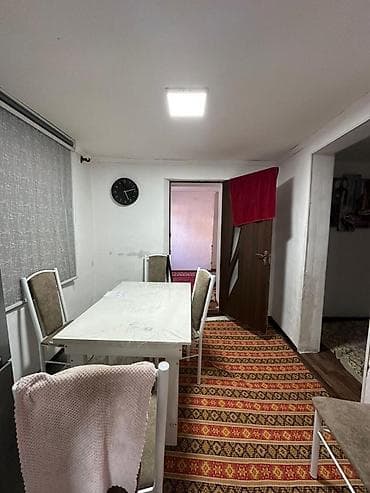 пишпек сдаю: Срочно продаю дом 8 соток по факту по больше барачного типа имеется — 4